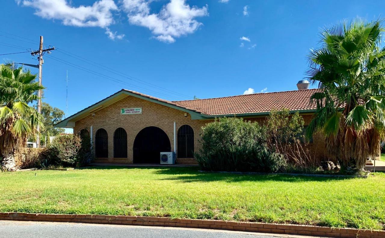 Gilgandra Motel Exterior photo